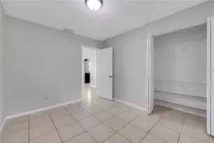 1909 W Green St, Tampa, FL 33607 - Photo 17
