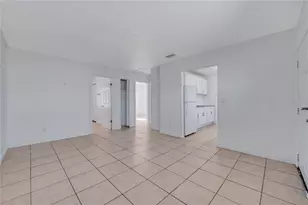 1909 W Green St, Tampa, FL 33607 - Photo 23