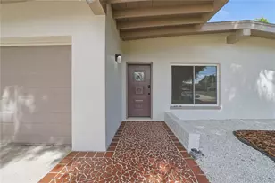 197 Overbrook Dr E, Largo, FL 33770 - Photo 5