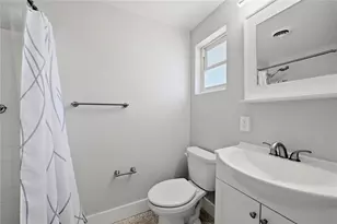 197 Overbrook Dr E, Largo, FL 33770 - Photo 25