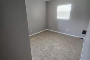 12470 Prescott St, Spring Hill, FL 34609 - Photo 9