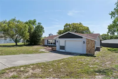 10200 Sunburst Court, Spring Hill, FL 34608 - Photo 3