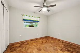 10308 N Oakleaf Ave, Tampa, FL 33612 - Photo 11