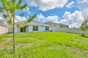 1902 Tahitian Sunrise Dr, Plant City, FL 33565 - Photo 19