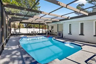 9370 83rd St, Seminole, FL 33777 - Photo 35