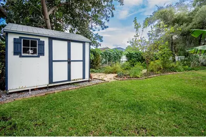 1605 Gulf Road, Tarpon Springs, FL 34689 - Photo 15