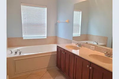 20722 Great Laurel Avenue, Tampa, FL 33647 - Photo 15