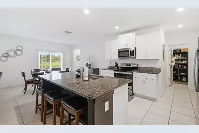 6469 Bar S Bar Trail, Zephyrhills, FL 33541 - Photo 23