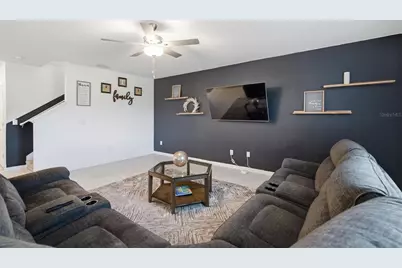 6469 Bar S Bar Trail, Zephyrhills, FL 33541 - Photo 19