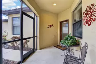 342 Bluewater Falls Ct, Apollo Beach, FL 33572 - Photo 11