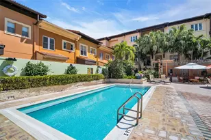 100 4th Ave S, Saint Petersburg, FL 33701 - Photo 11