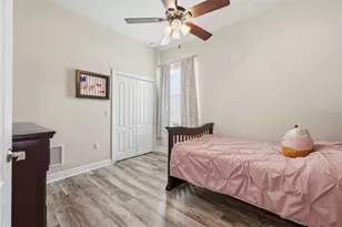 2723 Colewood Ln, Dover, FL 33527 - Photo 21