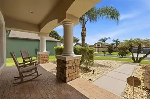 2723 Colewood Ln, Dover, FL 33527 - Photo 5