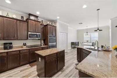 2723 Colewood Lane, Dover, FL 33527 - Photo 15
