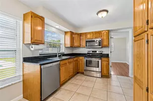 14006 Starboard Dr, Seminole, FL 33776 - Photo 3