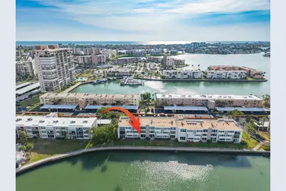 7425 Bay Island Drive S #107, Saint Petersburg, FL 33707 - Photo 5