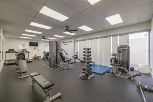 7425 Bay Island Dr S, Saint Petersburg, FL 33707 - Photo 49