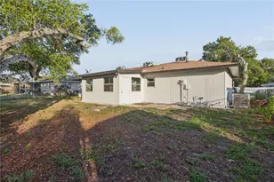 1255 Lodge Cir, Spring Hill, FL 34606 - Photo 21