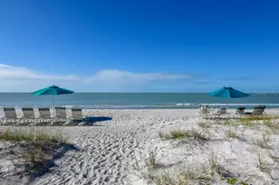 1945 Gulf of Mexico Dr, Longboat Key, FL 34228 - Photo 25