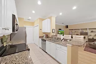 8609 Alexandra Arbor Ln, Temple Terrace, FL 33637 - Photo 23