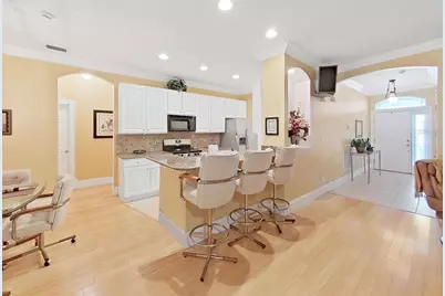 8609 Alexandra Arbor Lane, Temple Terrace, FL 33637 - Photo 21