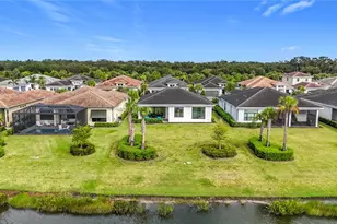 9132 Bernini Pl, Sarasota, FL 34240 - Photo 53