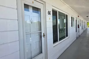 2454 Australia Way E, Clearwater, FL 33763 - Photo 3