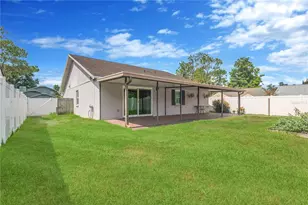 5055 Cypress Trace Dr, Tampa, FL 33624 - Photo 7