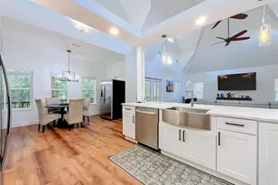 6687 W 7 Rivers Dr, Crystal River, FL 34429 - Photo 23