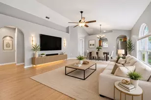 10617 Opus Dr, Riverview, FL 33579 - Photo 5