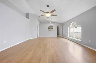 10617 Opus Dr, Riverview, FL 33579 - Photo 7
