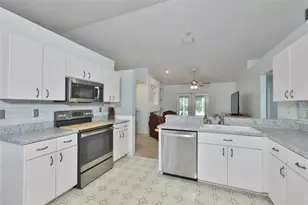 3349 Silvermoon Dr, Plant City, FL 33566 - Photo 13