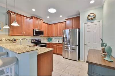 5527 Sunset Falls Drive, Apollo Beach, FL 33572 - Photo 13