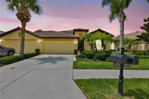 5527 Sunset Falls Dr, Apollo Beach, FL 33572 - Photo 7