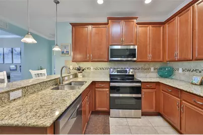 5527 Sunset Falls Drive, Apollo Beach, FL 33572 - Photo 15