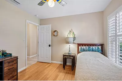 14309 Brentwood Drive, Tampa, FL 33618 - Photo 11