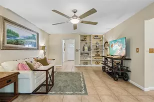 14309 Brentwood Dr, Tampa, FL 33618 - Photo 47