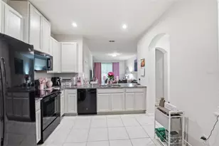 2160 Laceflower Dr, Brandon, FL 33510 - Photo 9