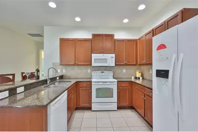 5618 Sunset Falls Drive, Apollo Beach, FL 33572 - Photo 15