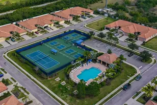 5618 Sunset Falls Dr, Apollo Beach, FL 33572 - Photo 81