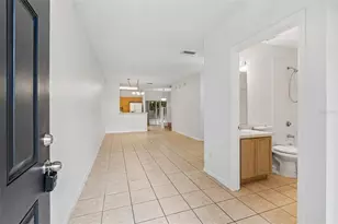 6245 Osprey Lake Cir, Riverview, FL 33578 - Photo 3