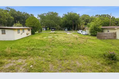 8714 N Hyaleah Road, Tampa, FL 33617 - Photo 7