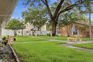 2250 Druid Road E, Clearwater, FL 33764 - Photo 29