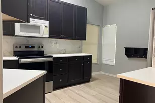 18169 Sandy Pointe Dr, Tampa, FL 33647 - Photo 9