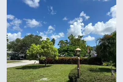 6617 27th Way N, Saint Petersburg, FL 33702 - Photo 3