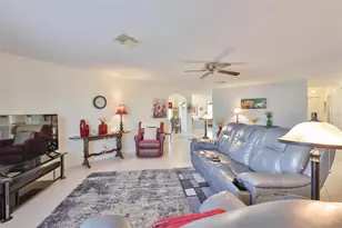 1809 Granville Ln, Sun City Center, FL 33573 - Photo 9