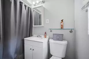 7506 Coral Vine Ln, Tampa, FL 33619 - Photo 17