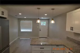 1131 S 70th St, Tampa, FL 33619 - Photo 5