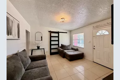 10926 N Annette Avenue, Tampa, FL 33612 - Photo 9