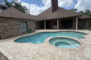 10484 Longwood Dr, Seminole, FL 33777 - Photo 3
